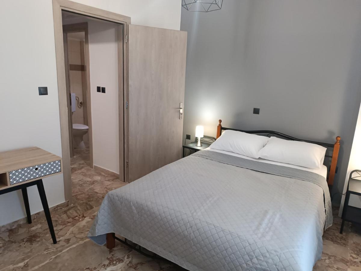 Sunshine Apartment Каламата Екстериор снимка